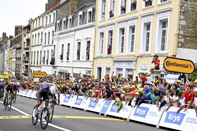 Dutch Mathieu van der Poel of Alpecin-Deceuninck pictured in action during the second stage of the 2025 Tour de France cycling race, from Lauwin-Planque to Boulogne-sur-Mer (212 km), on Sunday 06 July 2025 in France. The 112th edition of the Tour de France starts on Saturday 5 July in Lille, and will finish in Paris on the 27th of July. JASPERxJACOBS  x128547764x