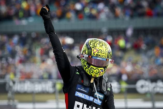 SILVERSTONE - Lando Norris (McLaren) celebrates his victory after the end of the Great Britain Grand Prix. ANP SEM VAN DER WAL xVIxANPxSportx xxANPxIVx 531035811 originalFilename: 531035811.jpg