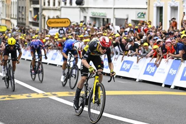 Danish Jonas Vingegaard Hansen of Team Visma-Lease a Bike pictured in action during the second stage of the 2025 Tour de France cycling race, from Lauwin-Planque to Boulogne-sur-Mer (212 km), on Sunday 06 July 2025 in France. The 112th edition of the Tour de France starts on Saturday 5 July in Lille, and will finish in Paris on the 27th of July. JASPERxJACOBS  x128548388x