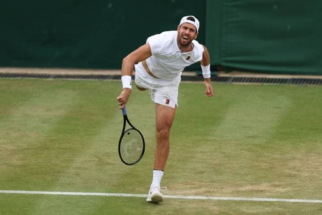 July 6, 2025, London, Celestynow, England: KAREN KHACHANOV during the match against K. Majchrzak of Poland in the fourth round of Championships 2025 at Wimbledon AELTC in London. London United Kingdom - ZUMAc278 20250706_zsp_c278_002 Copyright: xMarcinxCholewinskix