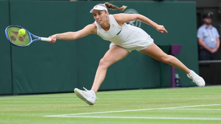 Belgian Elise Mertens pictured in action during a tennis match against Belarusian Sabalenka, in the round of 16 of the women s singles at the 2025 Wimbledon grand slam tournament, Sunday 06 July 2025 at the All England Tennis Club, in South-West London, Britain. BENOITxDOPPAGNE  x128548786x