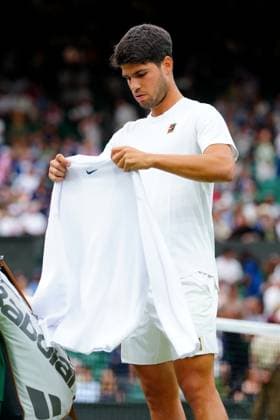 Carlos Alcaraz ahead of his fourth round match Wimbledon Tennis Championships, Day 7, The All England Lawn Tennis and Croquet Club, London, UK - 06 Jul 2025London The All England Lawn Tennis and United Kingdom  Copyright: xJavierxGarcia Shutterstockx 15387061eb