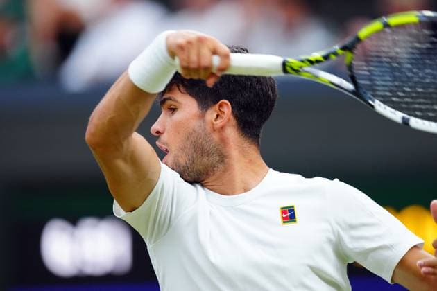 Carlos Alcaraz during his fourth round match Wimbledon Tennis Championships, Day 7, The All England Lawn Tennis and Croquet Club, London, UK - 06 Jul 2025London The All England Lawn Tennis and United Kingdom  Copyright: xJavierxGarcia Shutterstockx 15387061ey