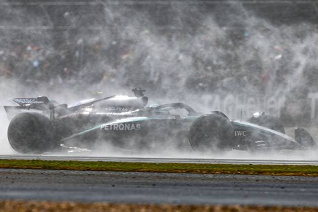 F1 Grand Prix of Great Britain George Russell of Great Britain and Mercedes drives in heavy rain during the Formula 1 Qatar Airways Grand Prix of Great Britain at the Silverstone Circuit in Towcester, England, on July 6, 2024. United Kingdom  Copyright: xMIxNewsx originalFilename:fletcher-f1grandp250706_npOZg.jpg