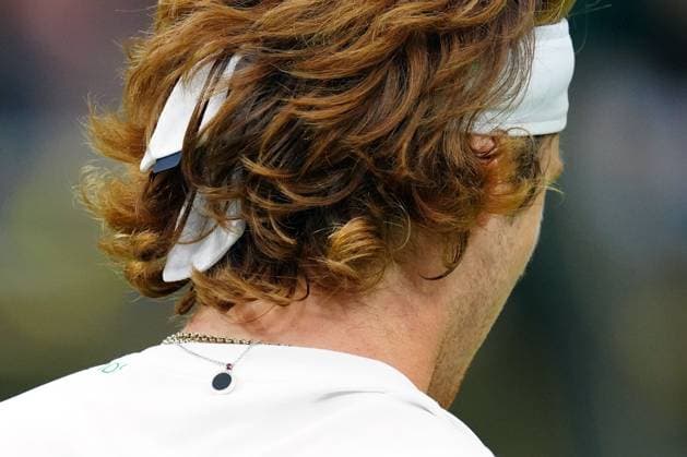 The Bvlgari necklace Andrey Rublev during his fourth round match Wimbledon Tennis Championships, Day 7, The All England Lawn Tennis and Croquet Club, London, UK - 06 Jul 2025London The All England Lawn Tennis and United Kingdom  Copyright: xJavierxGarcia Shutterstockx 15387061fu