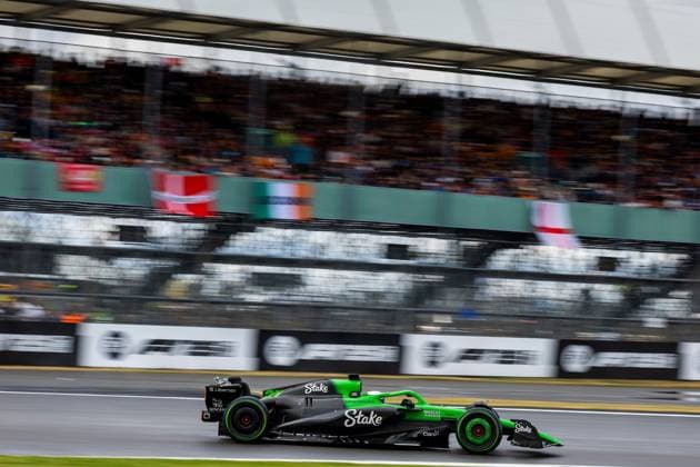 06 07 2025, Silverstone Circuit, Silverstone, FORMULA 1 QATAR AIRWAYS BRITISH GRAND PRIX 2025 , in the picture Sensational 3rd place and thus the first podium in 239 races for Nico Hülkenberg DEU , Stake F1 Team Kick Sauber Photo by Martin Trenkler Hasan Bratic DeFodi Images
