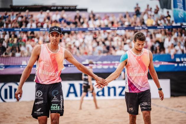 Beach volleyball men Allianz German Beach Tour 2025 Tourstop Munich 06 07 2025 f l Valentin Schneckenburger and Yannick Bibelriether Munich Central University Sports Munich Bavaria Germany