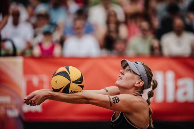 Beach volleyball women Allianz German Beach Tour 2025 Tourstop Munich 06 07 2025 Marie Schieder plays the ball Munich Central University Sports Munich Bavaria Germany
