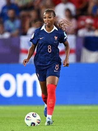 ZURICH - Grace Geyoro of France during the European Championship, EM, Europameisterschaft Group D match between France and England at Stadion Letzigrund in Zurich, Switzerland. ANP Hollandse Hoogte UEFA Women s Euro, group D, matchday 1 2024 25 xVIxANPxSportx xGerritxvanxKeulenxIVx 531050023 originalFilename: 531050023.jpg