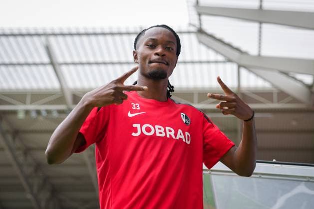 Football, SC Freiburg extends contract with Jordy Makengo - Archive photos