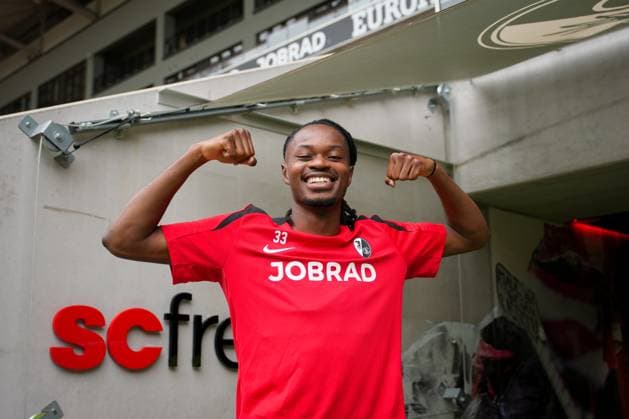 Soccer, Bundesliga, Men, Training SC Freiburg Europa Park Stadion, Sport, Europa Park Stadion, Jordy Makengo SC Freiburg, 33 Freiburg Europa Park Stadion Baden Württemberg Germany Copyright: xFINLEYxMÖRCHx