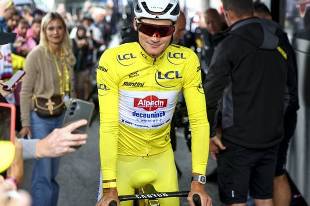 Dutch Mathieu van der Poel of Alpecin-Deceuninck wearing the yellow jersey pictured at the start of the third stage of the 2025 Tour de France cycling, from Valenciennes to Dunkerque (178 km) on Monday 07 July 2025 in France. The 112th edition of the Tour de France starts on Saturday 5 July in Lille, France, and will finish in Paris, France on the 27th of July. DAVIDxPINTENS  x128593180x