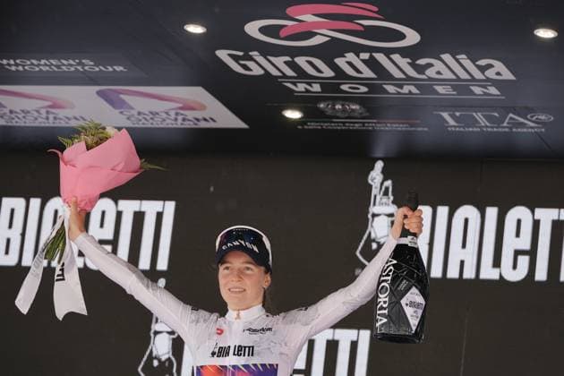 White Jersey , Antonia Niedermaier (Canyon SRAM zondacrypto) during the 2nd stage of the Giro d™Italia Women, from Clusone to Aprica, Italy Monday, July 07, 2025. - cycling .  Copyright: xx