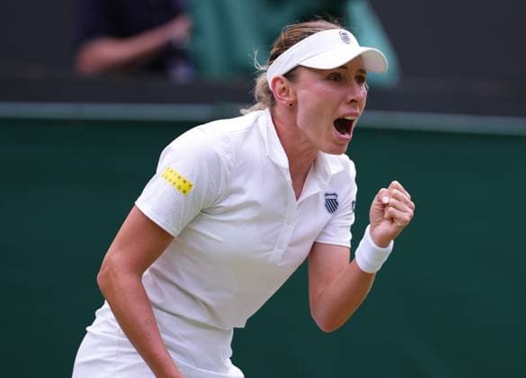 LONDON, ENGLAND - JULY 07: Ekaterina Alexandrova celebrates during the Women s Singles Round of 16 match on day eight of The Championships Wimbledon 2025 at All England Lawn Tennis and Croquet Club on July 07, 2025 in London, England  Copyright: xHiroshi_Satox