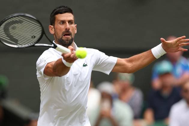 July 7, 2025, London, Celestynow, United Kingdom: NOVAK DJOKOVIC of Serbia during the match against A. De Minaur of Australia in the fourth round of Championships 2025 at Wimbledon AELTC in London. London United Kingdom - ZUMAc278 20250707_zsp_c278_049 Copyright: xMarcinxCholewinskix