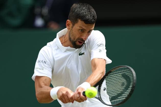 July 7, 2025, London, Celestynow, United Kingdom: NOVAK DJOKOVIC of Serbia during the match against A. De Minaur of Australia in the fourth round of Championships 2025 at Wimbledon AELTC in London. London United Kingdom - ZUMAc278 20250707_zsp_c278_054 Copyright: xMarcinxCholewinskix