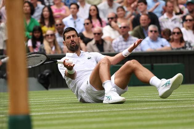 Novak Djokovic during his Round of 16 match Wimbledon Tennis Championships, Day 8, The All England Lawn Tennis and Croquet Club, London, UK - 07 Jul 2025London The All England Lawn Tennis and United Kingdom  Copyright: xEllaxLing Shutterstockx 15387974s