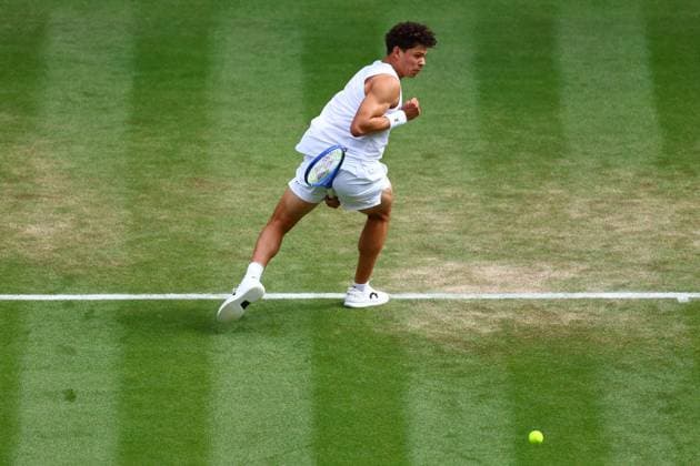 Ben Shelton during his Round of 16 match Wimbledon Tennis Championships, Day 8, The All England Lawn Tennis and Croquet Club, London, UK - 07 Jul 2025London The All England Lawn Tennis and United Kingdom  Copyright: xJamesxMarsh Shutterstockx 15387973ch