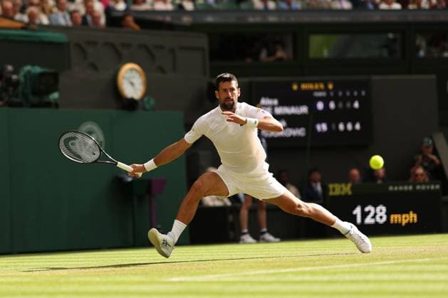 Novak Djokovic during his Round of 16 match Wimbledon Tennis Championships, Day 8, The All England Lawn Tennis and Croquet Club, London, UK - 07 Jul 2025London The All England Lawn Tennis and United Kingdom  Copyright: xEllaxLing Shutterstockx 15387974cp