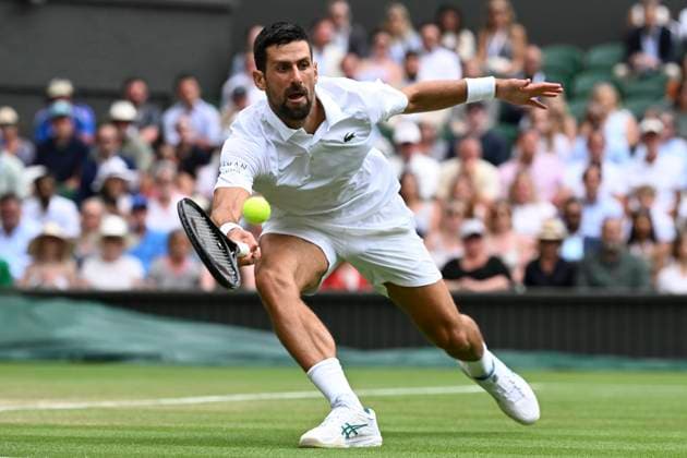 Novak Djokovic during his Wimbledon 2025 Men?s Singles Round of 16 tennis match against Alex de Minaur at the All England Tennis Club in London, England (Richard Callis SPP) Copyright: xRichardxCallis SPPx spp-en-RiCa-SPP25_rica_07jul25_21410