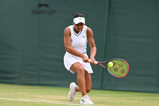 Nauhany Vitoria Leme Da Silva during her Wimbledon 2025 Girl?s Singles Second Round tennis match against Jana Kovackova at the All England Tennis Club in London, England (Richard Callis Sports Press Photo SPP) Copyright: xRichardxCallis SportsxPressxPhotox xSPPx spp-en-RiCaPrPh-SPP25_rica_07jul25_21530