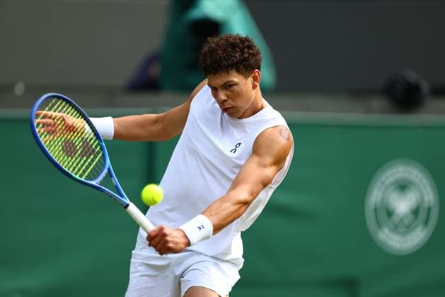 Ben Shelton during his Round of 16 Match Wimbledon Tennis Championships, Day 8, The All England Lawn Tennis and Croquet Club, London, UK - 07 Jul 2025London The All England Lawn Tennis and United Kingdom  Copyright: xJamesxMarsh Shutterstockx 15387973dj