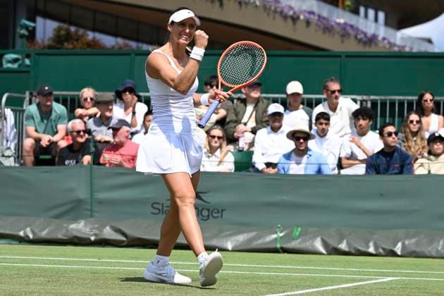 Luisa Stefani during the Wimbledon 2025 Women?s Doubles Round of 16 tennis match between Luisa Stefani & Timea Babos v Lyudmyla Kichenok & Ellen Perez at the All England Tennis Club in London, England (Richard Callis SPP) Copyright: xRichardxCallis SPPx spp-en-RiCa-SPP25_rica_07jul25_21714