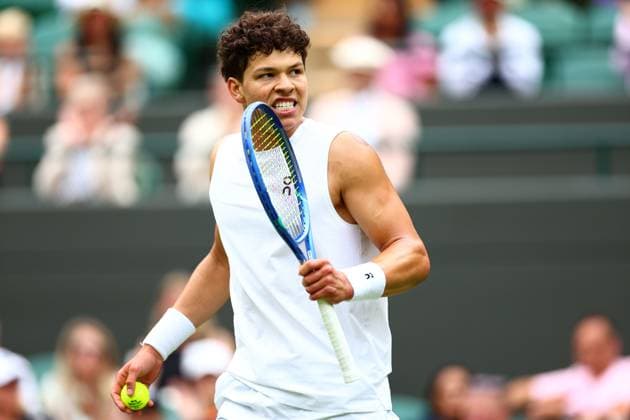 Ben Shelton during his Round of 16 Match Wimbledon Tennis Championships, Day 8, The All England Lawn Tennis and Croquet Club, London, UK - 07 Jul 2025London The All England Lawn Tennis and United Kingdom  Copyright: xJamesxMarsh Shutterstockx 15387973er