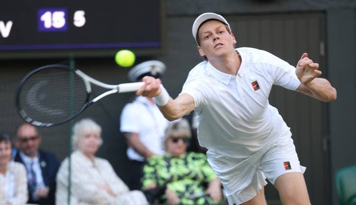 Italian Jannik Sinner plays a forehand in his fourth round match against Bulgarian Grigor Dimitrov on day eight of the 2025 Wimbledon Championships in London on Monday, July 07, 2025.  LON2025070798 HUGOxPHILPOTT