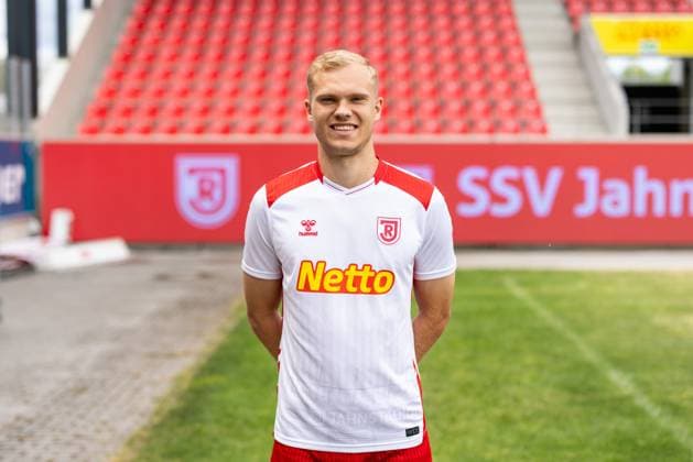 07.07.2025, Fussball, GER, Saison 2025 2026, 3.Liga,Pressetermin, SSV Jahn Regensburg Louis Breunig, SSV Jahn Regensburg; 3. Liga, Portraittermin 2025 2026, DFL REGULATIONS PROHIBIT ANY USE OF PHOTOGRAPHS AS IMAGE SEQUENCES AND OR QUASI-VIDEO.
