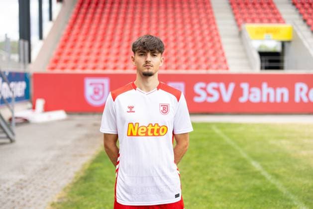 07.07.2025, Fussball, GER, Saison 2025 2026, 3.Liga,Pressetermin, SSV Jahn Regensburg Dustin Forkel, SSV Jahn Regensburg; 3. Liga, Portraittermin 2025 2026, DFL REGULATIONS PROHIBIT ANY USE OF PHOTOGRAPHS AS IMAGE SEQUENCES AND OR QUASI-VIDEO.