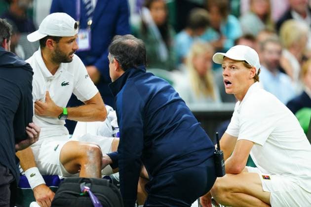 A tearful Grigor Dimitrov after being forced to retire during his fourth round match against Jannik Sinner despite being two sets up Wimbledon Tennis Championships, Day 9, The All England Lawn Tennis and Croquet Club, London, UK - 08 Jul 2025London The All England Lawn Tennis and United Kingdom  Copyright: xJavierxGarcia Shutterstockx 15389334n