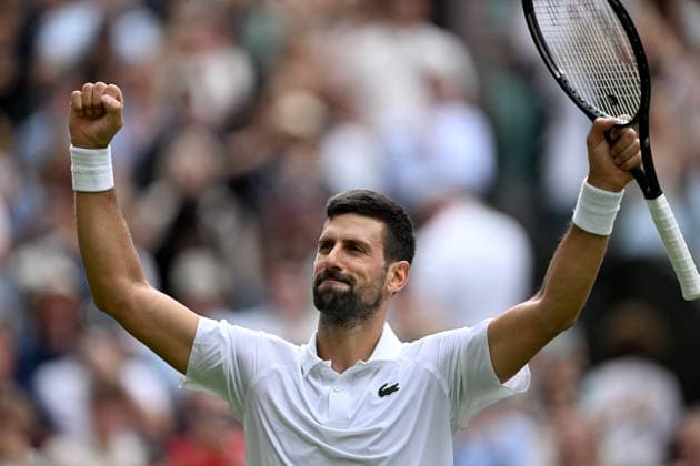 (250708) -- LONDON, July 8, 2025 -- Novak Djokovic celebrates after the men s singles round of 16 match between Novak Djokovic of Serbia and Alex De Minaur of Australia at the Wimbledon Tennis Championships in London, Britain, July 7, 2025. ) (SP)BRITAIN-LONDON-TENNIS-WIMBLEDON-MEN S SINGLES LixYing 