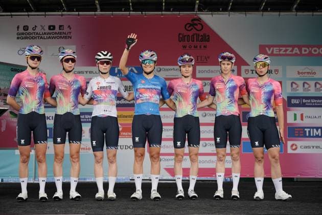 Canyon Sram Zondacrypto™s during the 3rd stage of the Giro d™Italia Women, from Vezza d™Oglio to Trento, Italy Tuesday, July 08, 2025. - cycling .  Copyright: xMarcoxAlpozzi LaPressex