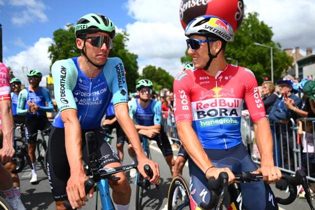 Tour de France 2025 Stage 4 ROUEN, FRANCE - JULY 08 : Naesen Oliver (BEL) of Decathlon AG2R La Mondiale Team, Van Poppel Danny (NED) of Red Bull - BORA - Hansgrohe during stage 4 of the 112th edition of Tour de France an UCI World Tour 2.UWT cycling road race stage for Men Elite of 173 km with start in Amiens Metropole and finish in Rouen on July 8, 2025 in Rouen, France, 08 07 2025 ( Motordriver Kenny Verfaillie - Rouen France  Copyright: xVincentxKalutx