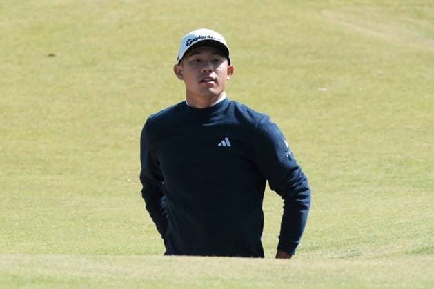 UK: The Genesis Scottish Open at The Renaissance Club, North Berwick, Scotland on 08 July 2025: Pictured: Collin Morikawa (USA) hits out of a bunker on the 6th green during a practice round at the Genesis Scottish Open 2025 at The Renaissance Club, North Berwick, Scotland North Berwick The Renaissance Club Scotland Copyright: xAlexxToddx