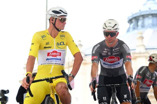 Tour de France 2025 Stage 4 ROUEN, FRANCE - JULY 08 : Van der Poel Mathieu (NED) of Alpecin - Deceuninck during stage 4 of the 112th edition of Tour de France an UCI World Tour 2.UWT cycling road race stage for Men Elite of 173 km with start in Amiens Metropole and finish in Rouen on July 8, 2025 in Rouen, France, 08 07 2025 ( Motordriver Kenny Verfaillie - Rouen France  Copyright: xVincentxKalutx