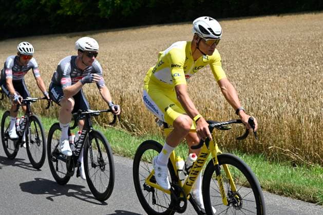 Tour de France 2025 Stage 4 ROUEN, FRANCE - JULY 08 : Van der Poel Mathieu (NED) of Alpecin - Deceuninck during stage 4 of the 112th edition of Tour de France an UCI World Tour 2.UWT cycling road race stage for Men Elite of 173 km with start in Amiens Metropole and finish in Rouen on July 8, 2025 in Rouen, France, 08 07 2025 ( Motordriver Kenny Verfaillie - Rouen France  Copyright: xJanxDexMeuleneirx