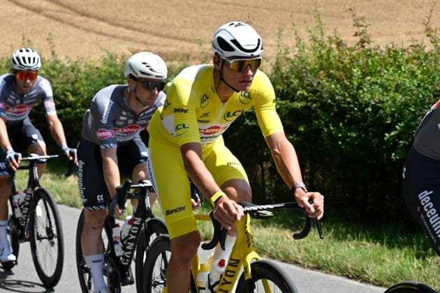 Tour de France 2025 Stage 4 ROUEN, FRANCE - JULY 08 : Van der Poel Mathieu (NED) of Alpecin - Deceuninck during stage 4 of the 112th edition of Tour de France an UCI World Tour 2.UWT cycling road race stage for Men Elite of 173 km with start in Amiens Metropole and finish in Rouen on July 8, 2025 in Rouen, France, 08 07 2025 ( Motordriver Kenny Verfaillie - Rouen France  Copyright: xJanxDexMeuleneirx
