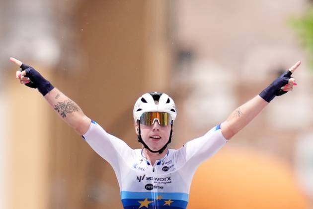 Team Sd Worx - Protime™s Wiebes Lorena celebrates as he cycles to the finish line to win the 3rd stage of the Giro d™Italia Women, from Vezza d™Oglio to Trento, Italy Tuesday, July 08, 2025. - cycling .  Copyright: xMassimoxPaolone LaPressex