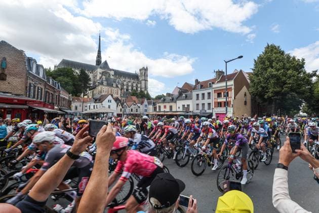 Tour de France 4e etape Amiens-Rouen PHOTOPQR LE COURRIER PICARD Kevin Devigne ; Amiens ; 08 07 2025 ; 08 07 25 Cathedrale Notre Dame Tour de France 4e etape Amiens-Rouen Photo Kevin Devigne - CYCLING TOUR DE FRANCE 2025 The 112th edition of the Tour de France starts on Saturday 5 July in Lille, France, and will finish in Paris, France on the 27th of July Amiens Metropole to Rouen 2025 07 08 - Stage 4 Amiens 80 France  Copyright: xPHOTOPQR LExCOURRIERxPICARD MAXPxKevinxDevignex 20250708LCP6402 20250708LCP6402