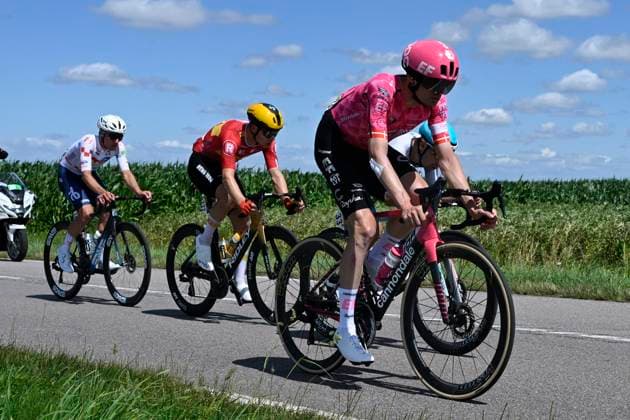 Tour de France 2025 Stage 4 ROUEN, FRANCE - JULY 08 : Asgreen Kasper (DEN) of EF Education - Easypost, Martinez Lenny (FRA) of Bahrain - Victorious, Gachignard Thomas (FRA) of Team TotalEnergies, Abrahamsen Jonas (NOR) of Uno-X Mobility during stage 4 of the 112th edition of Tour de France an UCI World Tour 2.UWT cycling road race stage for Men Elite of 173 km with start in Amiens Metropole and finish in Rouen on July 8, 2025 in Rouen, France, 08 07 2025 ( Motordriver Kenny Verfaillie - Rouen France  Copyright: xJanxDexMeuleneirx