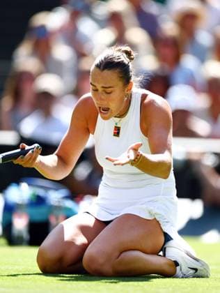 Aryna Sabalenka during her quarter final match Wimbledon Tennis Championships, Day 9, The All England Lawn Tennis and Croquet Club, London, UK - 08 Jul 2025London The All England Lawn Tennis and United Kingdom  Copyright: xJamesxMarsh Shutterstockx 15389336do