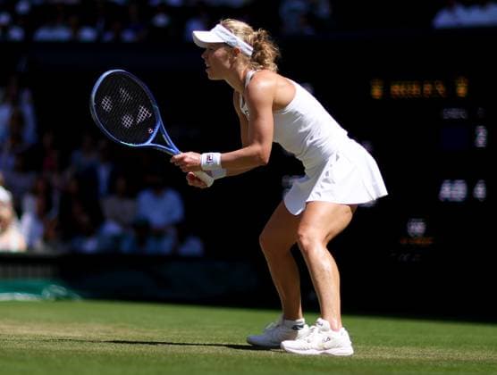 Wimbledon Championships 2025 AELTC, Day Five London, UK - 08 07 2025 Laura Siegemund (GER) in action during her quarter final match against Aryna Sabalenka in the 2025 Wimbledon Championships London Wimbledon London GBR, UK NEWSPAPERS OUT Copyright: xMarkxGreenwoodx