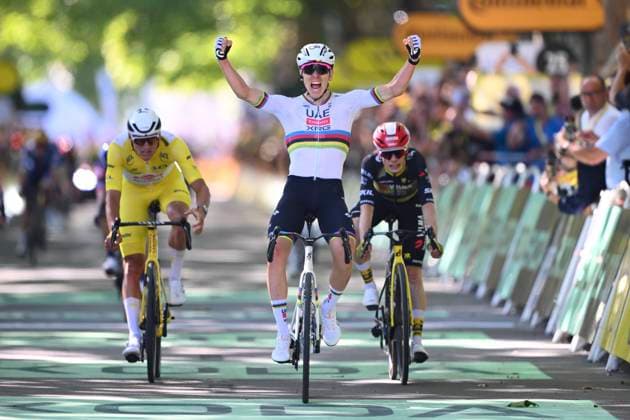 Tour de France 2025 Stage 4 ROUEN, FRANCE - JULY 08 : Pogacar Tadej (SLO) of UAE Team Emirates wins, second place for Van der Poel Mathieu (NED) of Alpecin - Deceuninck, third place for Vingegaard Jonas (DEN) of Team Visma Lease a Bike during stage 4 of the 112th edition of Tour de France an UCI World Tour 2.UWT cycling road race stage for Men Elite of 173 km with start in Amiens Metropole and finish in Rouen on July 8, 2025 in Rouen, France, 08 07 2025 ( Motordriver Kenny Verfaillie - Rouen France  Copyright: xVincentxKalutx