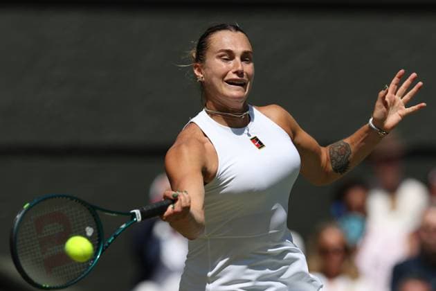 July 8, 2025, London, Celestynow, England: ARYNA SABALENKA during the match against L. Siegemund of Germany in quarterfinal of Championships 2025 at Wimbledon AELTC in London. Sabalenka won 4:6, 6:2, 6:4 London England - ZUMAc278 20250708_zsp_c278_024 Copyright: xMarcinxCholewinskix