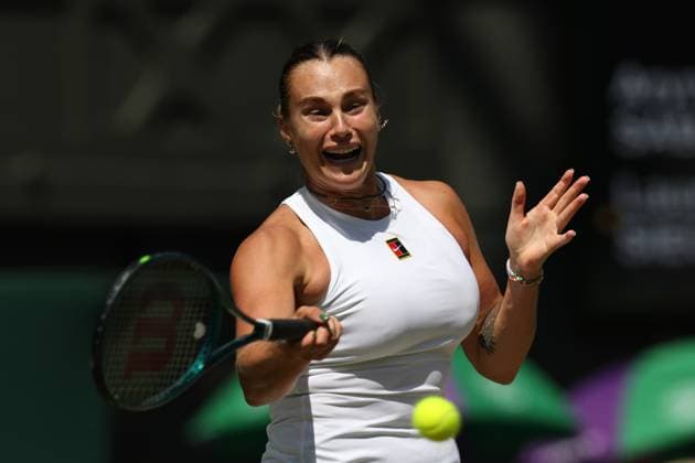 July 8, 2025, London, Celestynow, England: ARYNA SABALENKA during the match against L. Siegemund of Germany in quarterfinal of Championships 2025 at Wimbledon AELTC in London. Sabalenka won 4:6, 6:2, 6:4 London England - ZUMAc278 20250708_zsp_c278_032 Copyright: xMarcinxCholewinskix