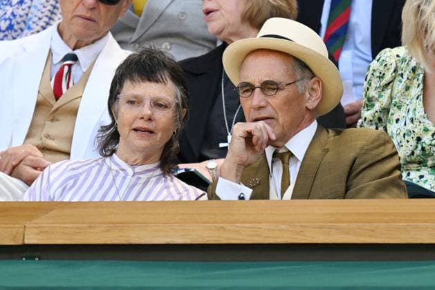 Wimbledon Tennis Championships - Day 9 LONDON, UNITED KINGDOM - July 8:Lisa Barnard and Sir Mark Rylance watch tennis from the Royal Box during the ninth day of the 2025 Wimbledon Championships at The All England Lawn Tennis and Croquet Club in Wimbledon on July 8, 2025, in London, England Ray Tang Anadolu London United Kingdom. Editorial use only. Please get in touch for any other usage.  Copyright: x2025xAnadoluxRayxTangx
