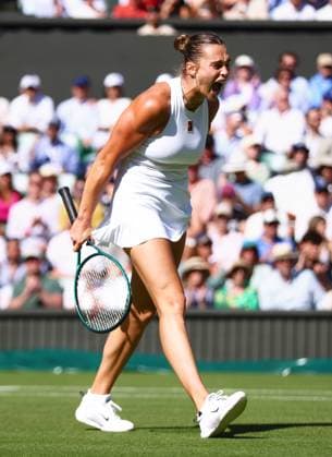 Wimbledon Championships 2025 AELTC, Day Five London, UK - 08 07 2025 Aryna Sabalenka in action during her quarter final match against Laura Siegemund (GER) in the 2025 Wimbledon Championships London Wimbledon London GBR, UK NEWSPAPERS OUT Copyright: xMarkxGreenwoodx