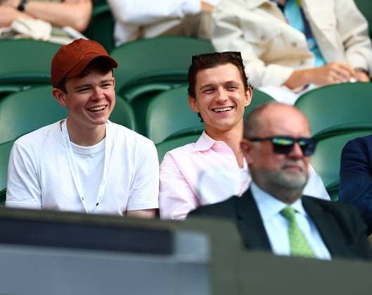 Tom Holland watching the action on Centre Court Wimbledon Tennis Championships, Day 9, The All England Lawn Tennis and Croquet Club, London, UK - 08 Jul 2025London The All England Lawn Tennis and United Kingdom  Copyright: xJamesxMarsh Shutterstockx 15389336ez